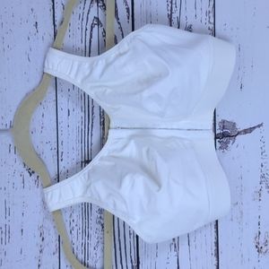 Enell Light Everyday Bra in White